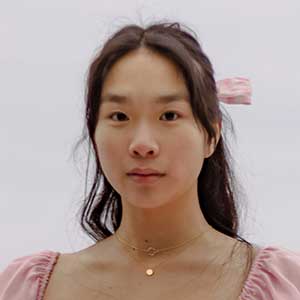 Emily R.